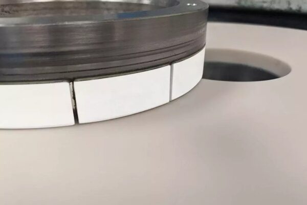 High-Quality Surfaces for Precise and Smooth Play 