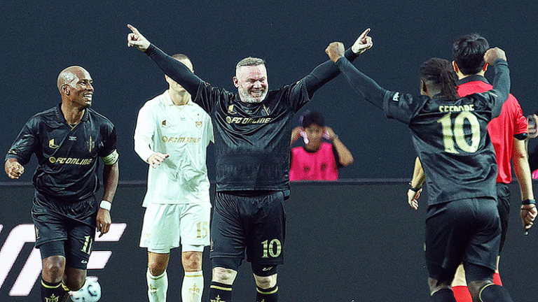 축구 8번: 경기장의 전설과 아이콘